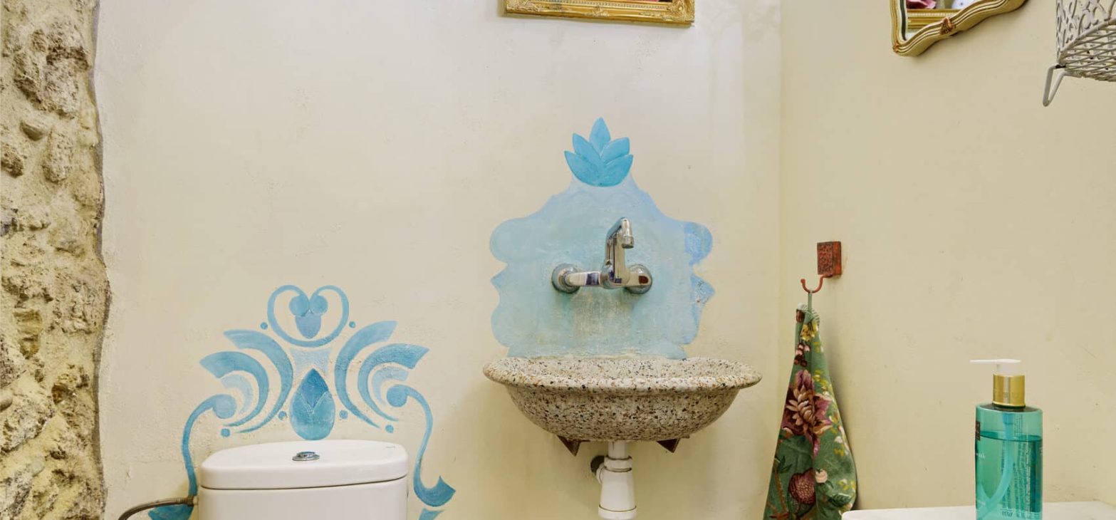 Privébadkamer van kamer De Serre in B&B Can Portell