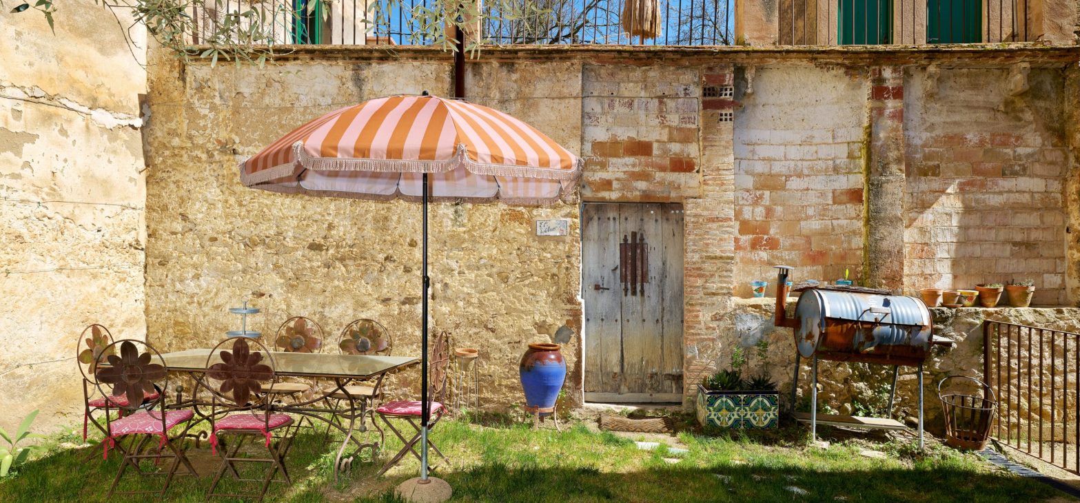 Privépatio van vakantiehuis Mas Ferrer Petit in Spanje