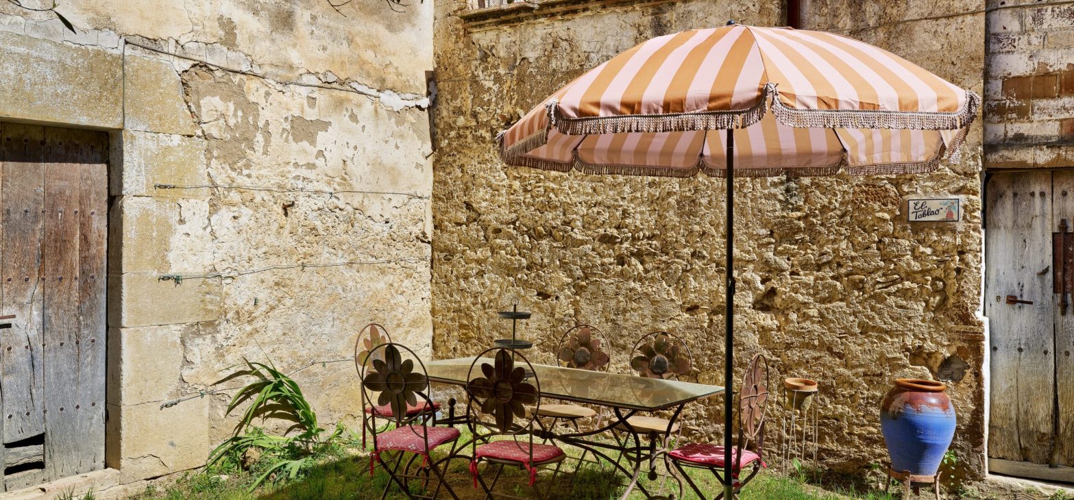Privépatio van vakantiehuis Mas Ferrer Petit in Spanje