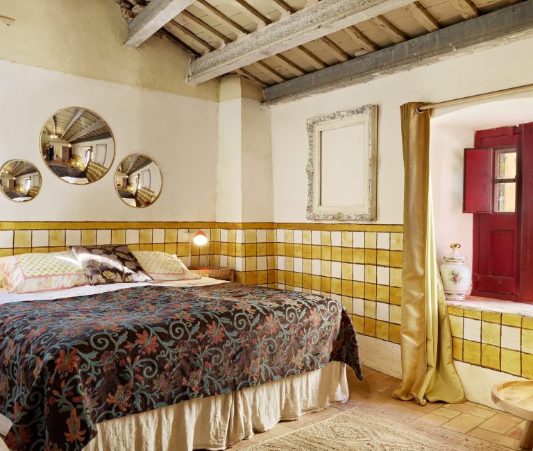 Vrolijke tweepersoonskamer in Bed & Breakfast Catalonië
