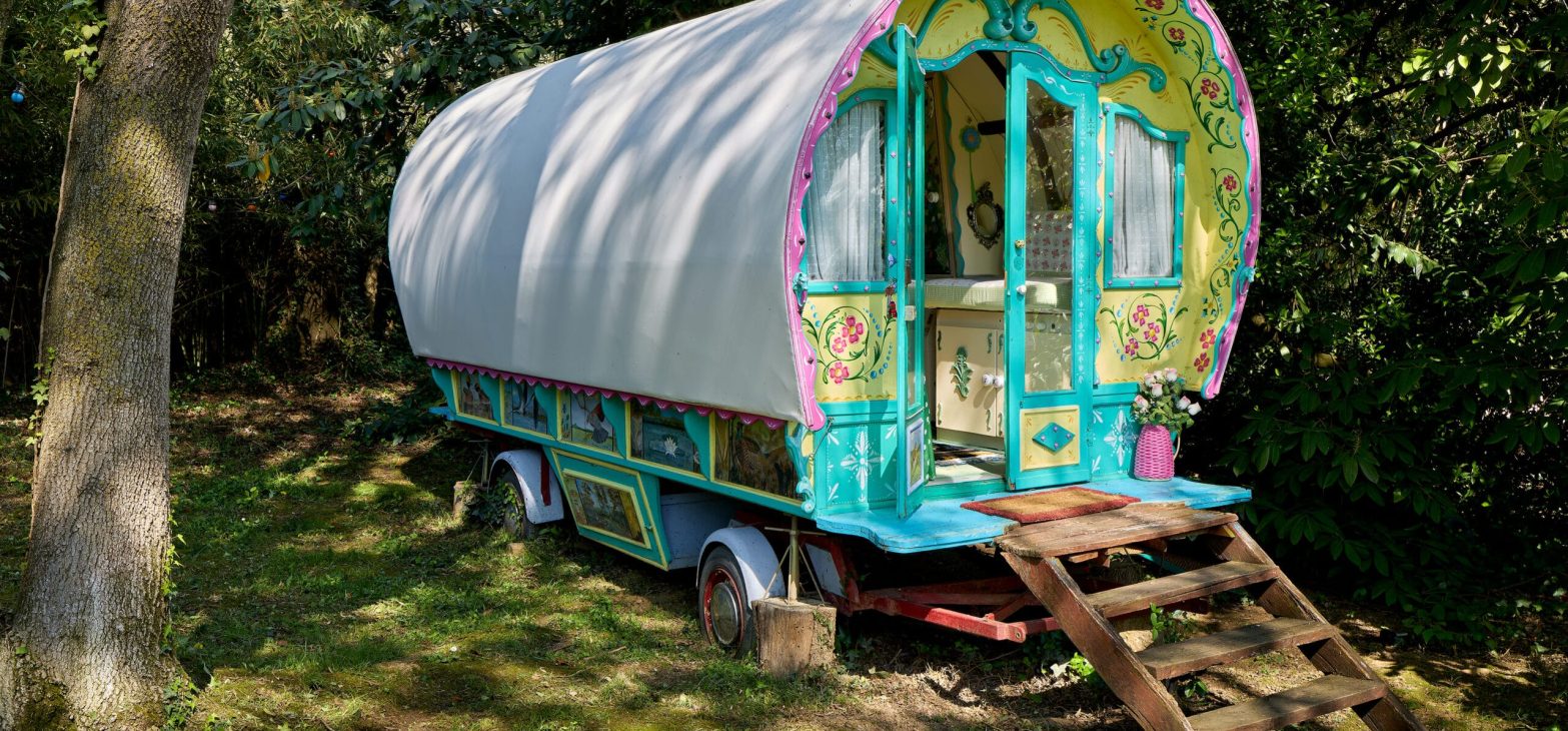 Blauwe gipsy bowtop wagen van Blauwe Weide in Spanje