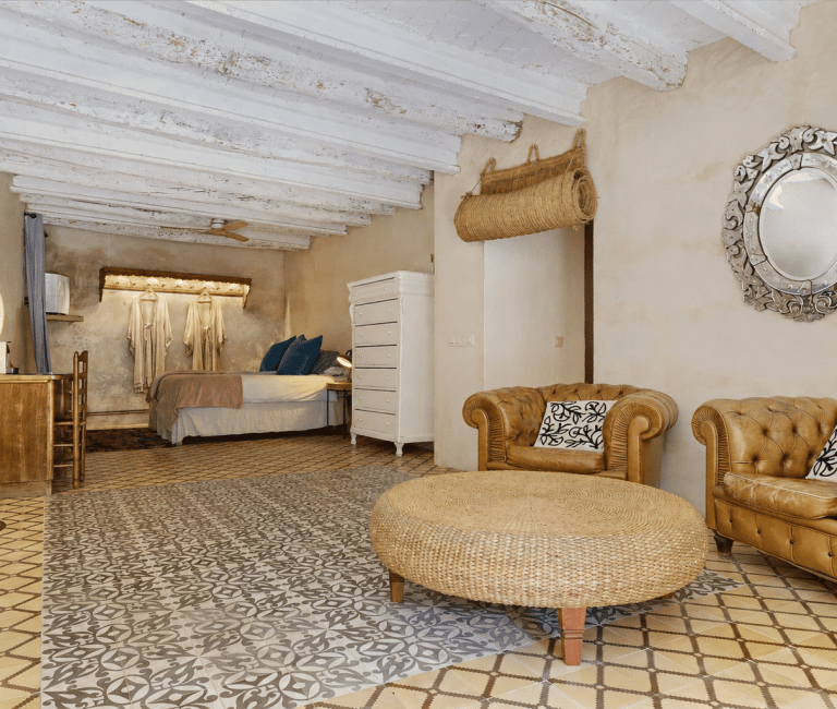 Serene tweepersoonskamer in Bed & Breakfast Girona